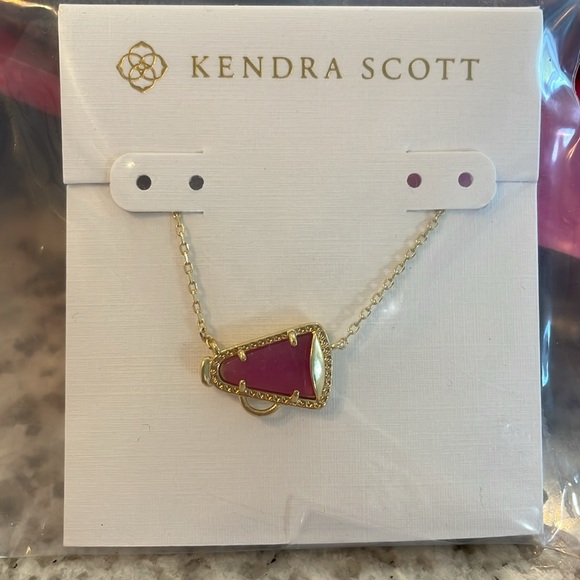 - Kendra Scott maroon magnesite cheer Gold and Purple Pendant Necklace - Picture 2 of 2